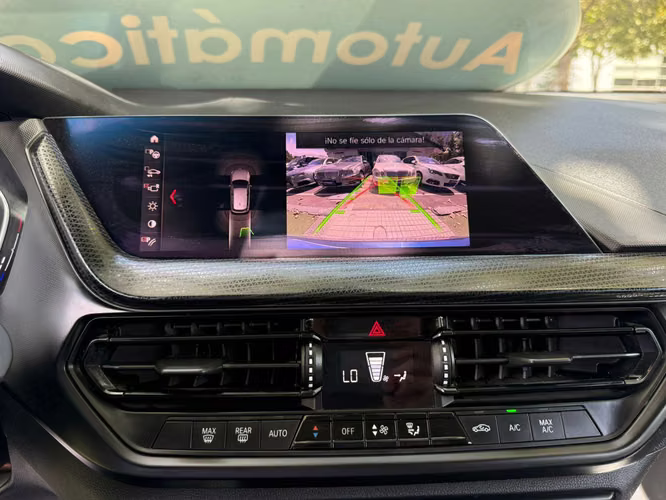 BMW 118i 1.5 DINAMYC 4X2 AT 5P. (2020) - Imagen 17