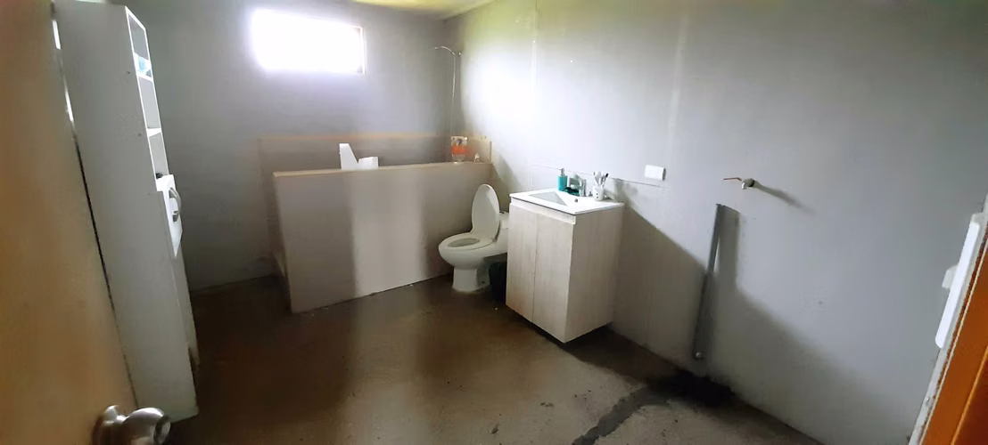 Venta terreno con casa Las Mercedes 3d 2b  (180954)