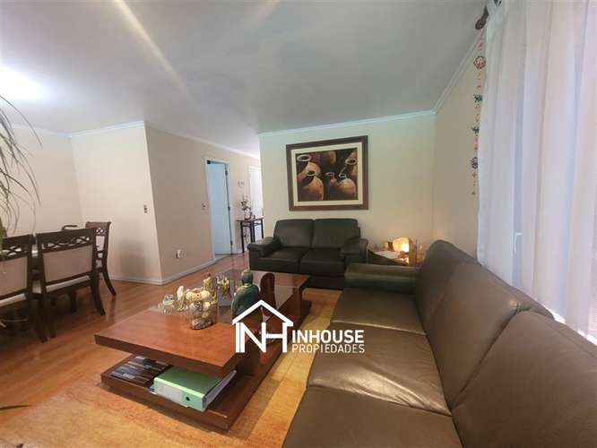 Casa en venta de 4 dorm. en Peñalolén - Imagen 3