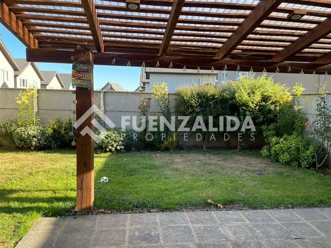Casa en arriendo de 3D3B en Condominio de Osorno