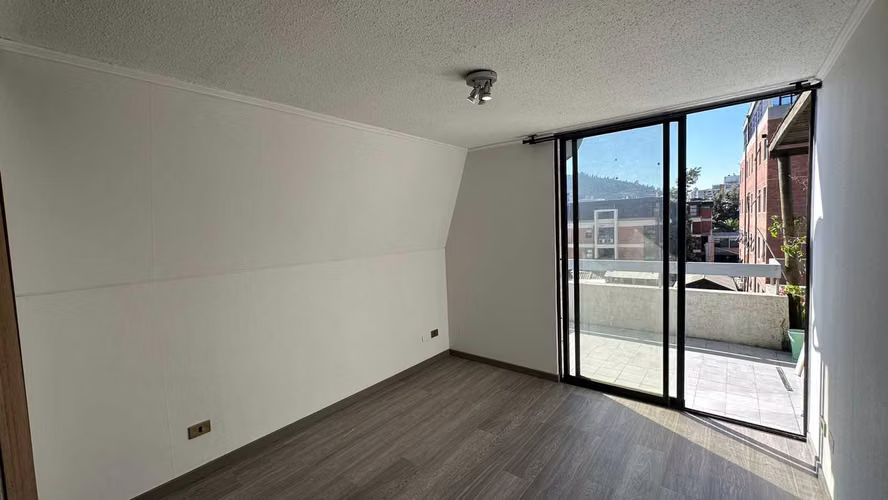 Arriendo en Providencia, incluye gastos comunes (180963)