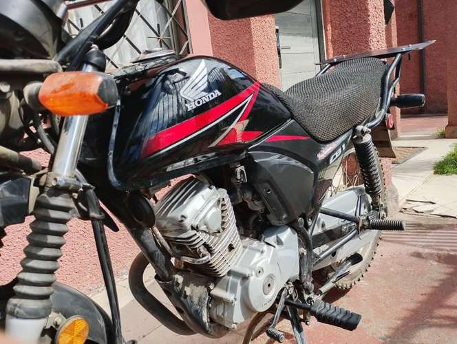Honda cb1 125 - Imagen 5