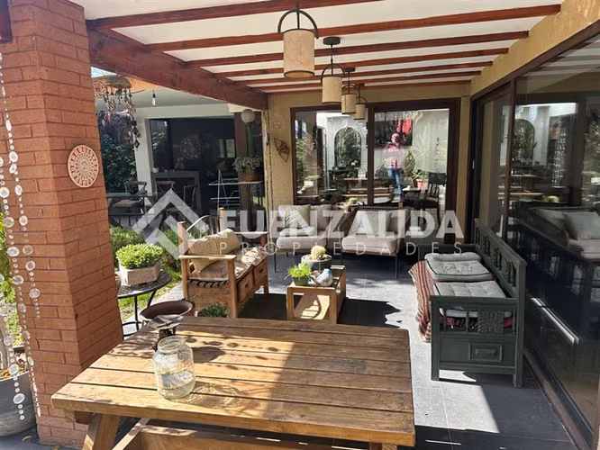 Casa en venta de 4 dorm 4 baños condominio en Huechuraba - Imagen 8