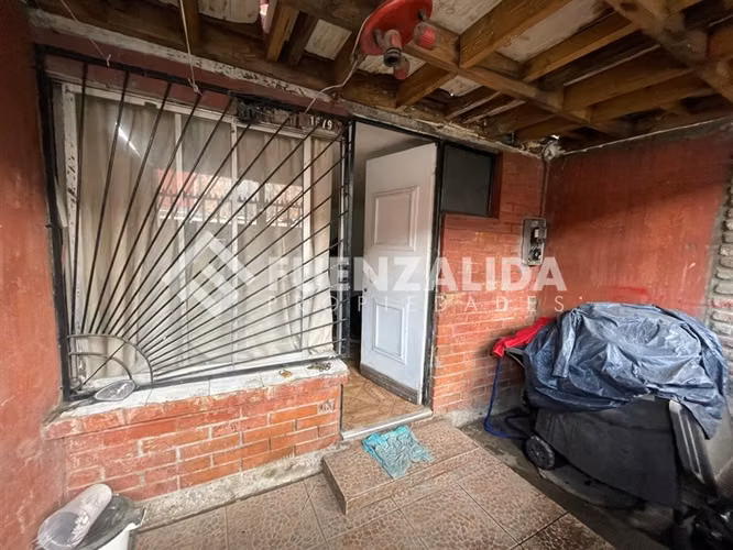 Casa en venta de 3 dorm. en La Pintana
