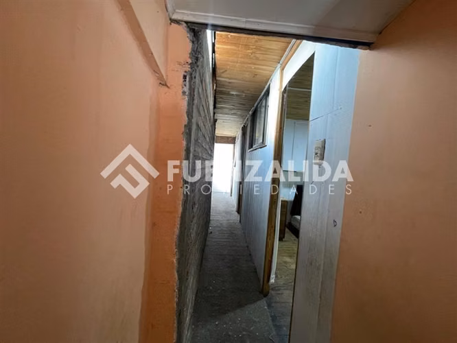Casa en venta de 3 dorm. en La Pintana