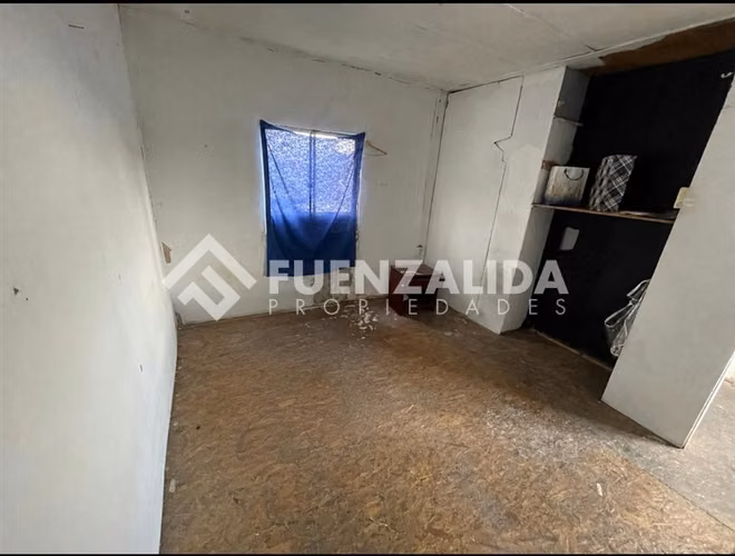 Casa en venta de 3 dorm. en La Pintana