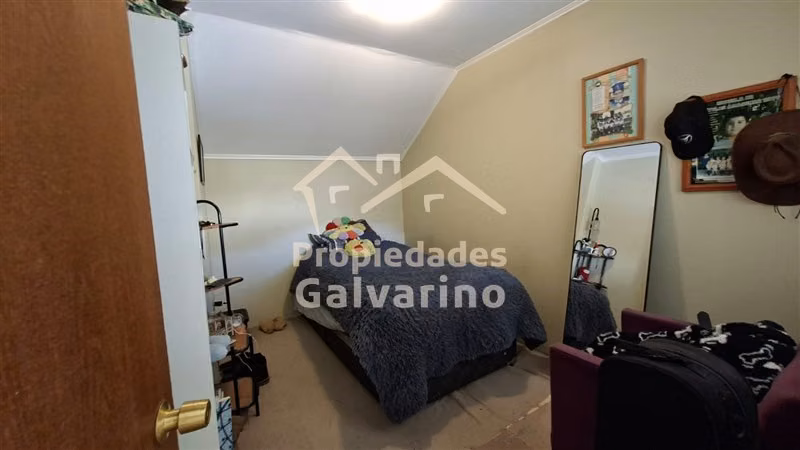 Casa en venta en Peñaflor: Conectividad y seguridad