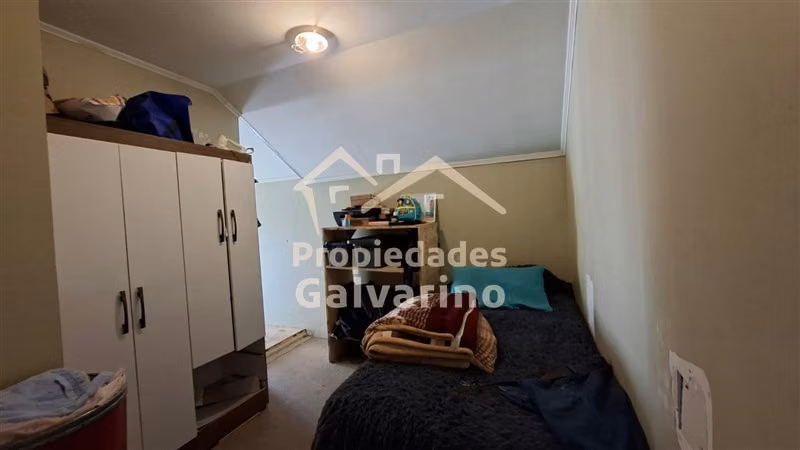 Casa en venta en Peñaflor: Conectividad y seguridad