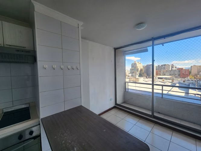 Arriendo Depto 1 dormitorio + bodega // Santa Ana - Imagen 2