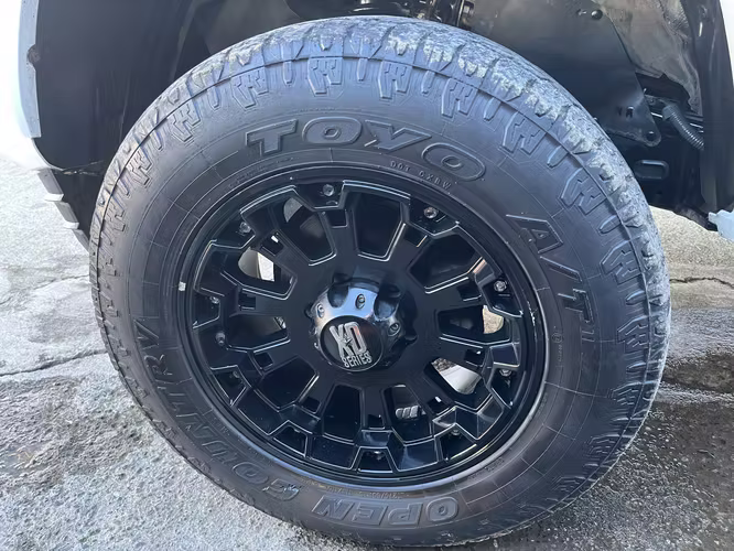 TOYOTA TACOMA DCAB SPORT TRD 3.5 AT AÑO 2016 - Imagen 19