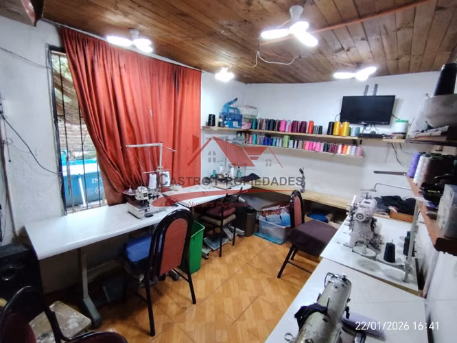 CASA EN SAN BERNARDO, 5 DORMITORIOS 2 BAÑOS - Imagen 14