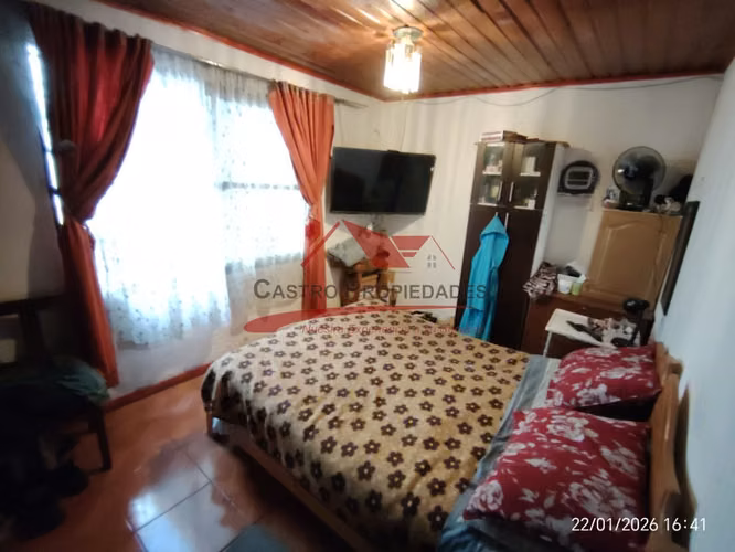 CASA EN SAN BERNARDO, 5 DORMITORIOS 2 BAÑOS - Imagen 15