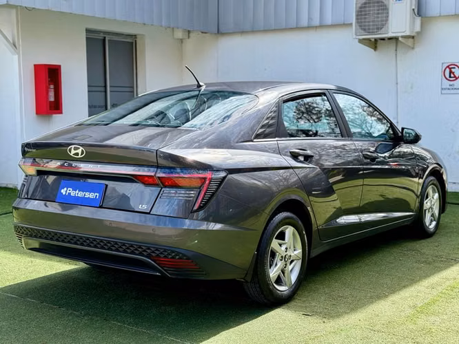 HYUNDAI ACCENT BN7I 1.5 AT PLUS - 2024 | 4465