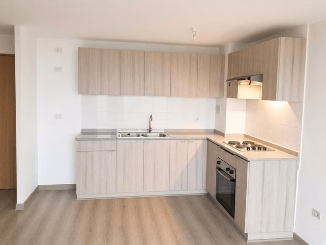 Departamento 3D/2B con terraza y vista al parque - Parque Los Reyes