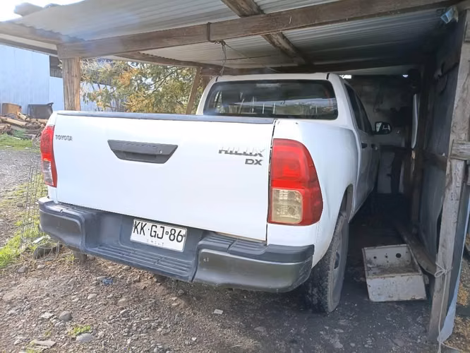 Camioneta toyota dx - Imagen 2