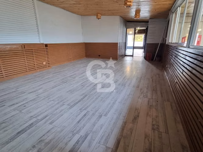 Local comercial en el corazón de Osorno, versátil y amplio - Imagen 7