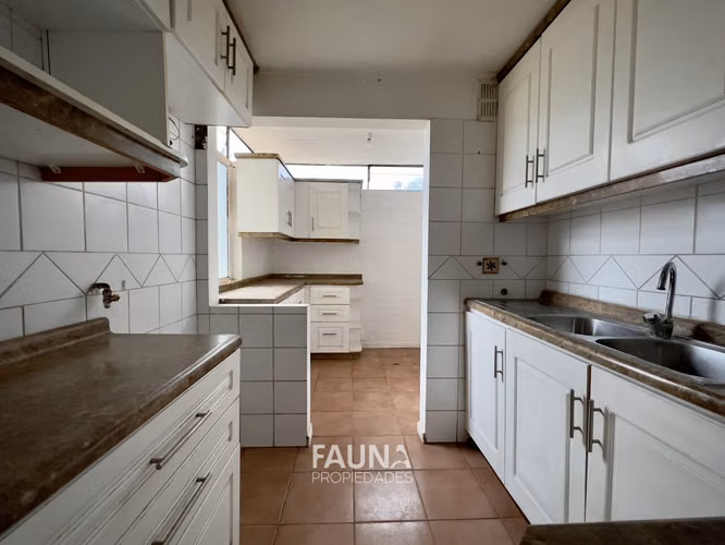 4 Dormitorios-Condominio Cerrado