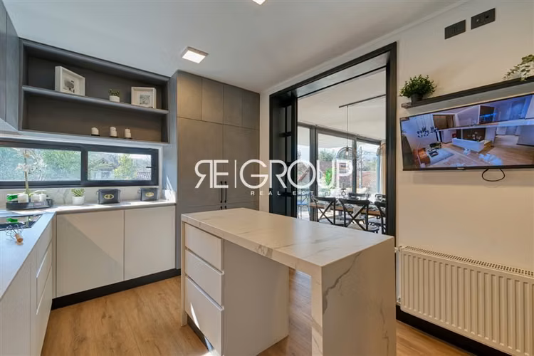 Departamento en venta de 3 dorm. en Lo Barnechea - Imagen 9