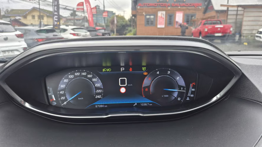 PEUGEOT 3008 GT 2020 - Imagen 10