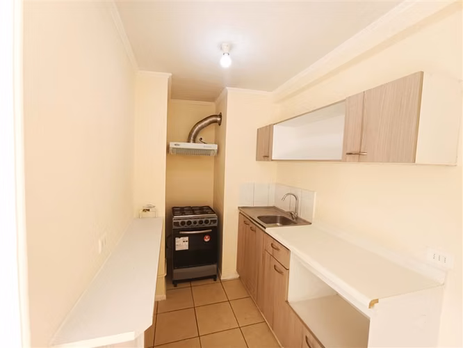 VENTA Cercano metro Gruta de Lourdes, Quinta Normal