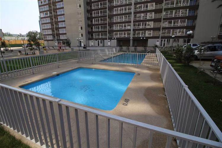 VENTA Cercano metro Gruta de Lourdes, Quinta Normal