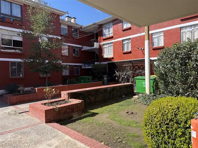 Departamento en venta de 3 dorm. en La Reina - Imagen 2