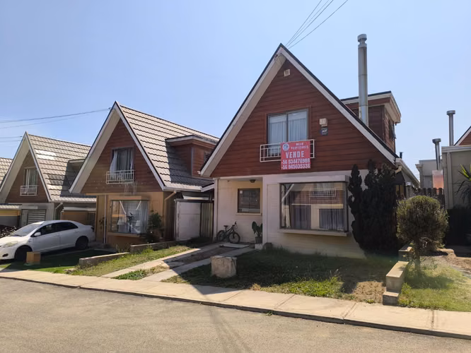 VENDO CASA EN CONDOMINIO BOSQUE CENTENARIO, QUILPUE