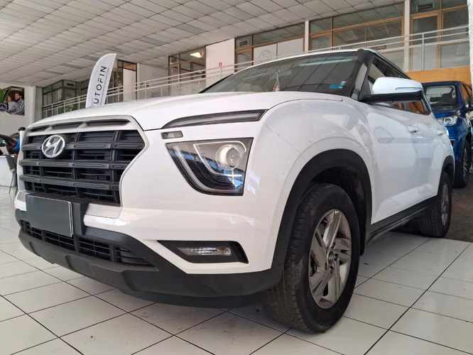 HYUNDAI CRETA 1.5 SU2I VALUE MT 2023 - Imagen 3