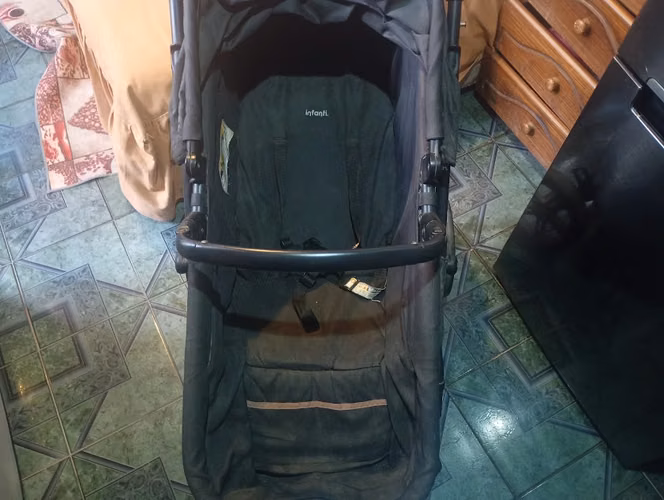 Coche Infanti Cloud P68 – En buen estado