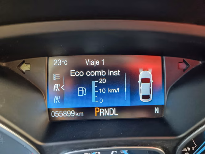Ford Focus 2.0 AT año 2019 55.xxx km - Imagen 7
