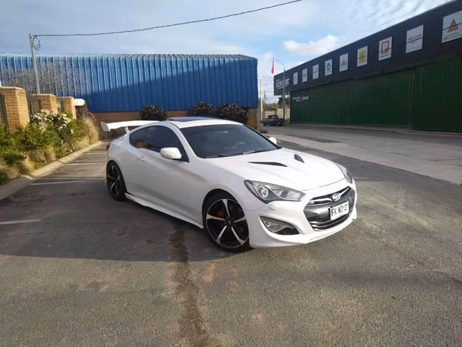 Hyundai Genesis 2.0 T