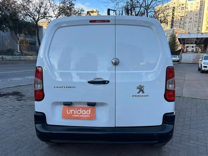PEUGEOT PARTNER HDI 92 L1 1.6 - 2023 | 4436 - Imagen 6