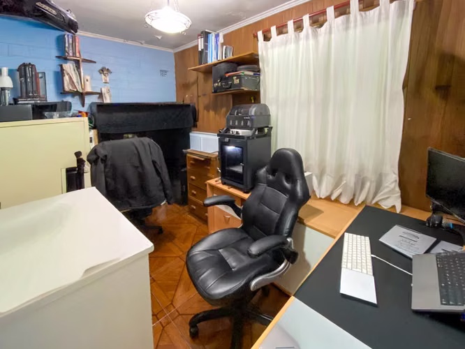 Casa 5D y 2B. La Florida, Pasaje Niebla. Villa Sumar. 275 m² Terreno/Frente a Parque