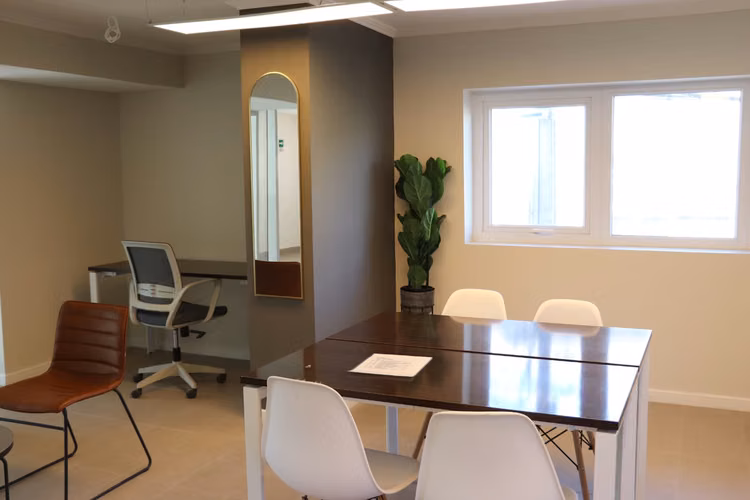 ARRIENDO DEPTO CENTRAL CALLE OROMPELLO