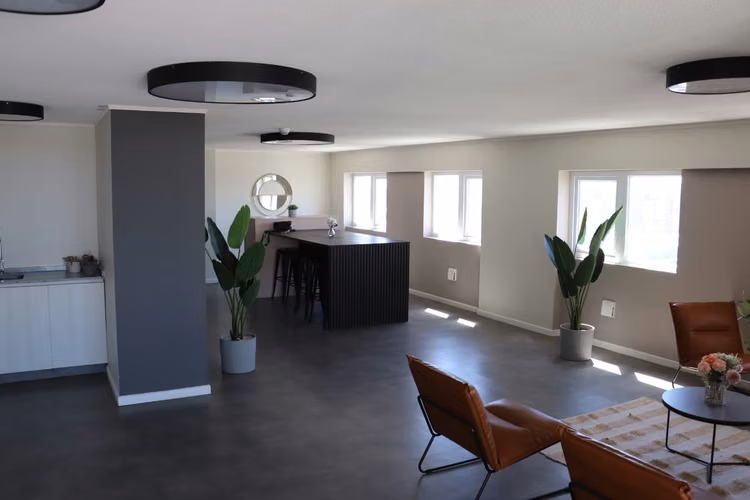 ARRIENDO DEPTO CENTRAL CALLE OROMPELLO
