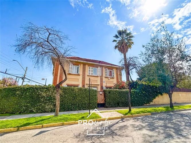 Casa en venta de 5 dorm. en Providencia