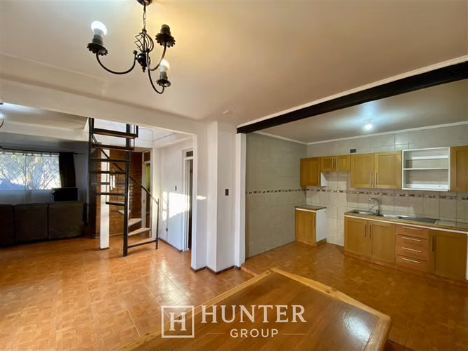 Venta/Arriendo Casa 4D-1B Metro Cerrillos