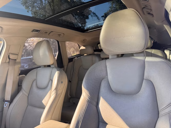 VOLVO XC60 D5 INSCRIPTION 2.0 AT 2018 - Imagen 10