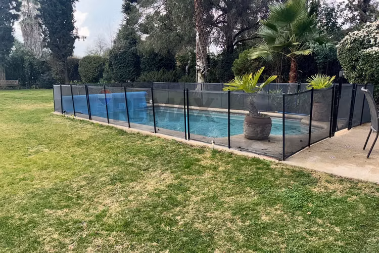 Exclusiva casa en club de golf los lirios