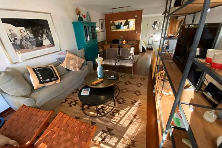 Remodelado y amplio departamento en las nieves - Imagen 2
