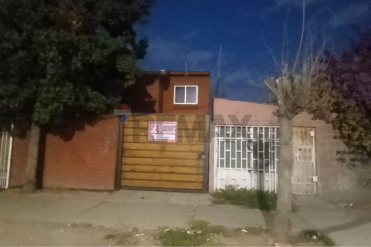 Casa en tranquilo barrio de puente alto - Imagen 11