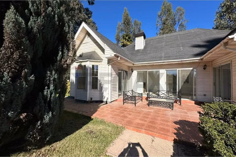 Casa premium en parcela de 5.288 metros.
