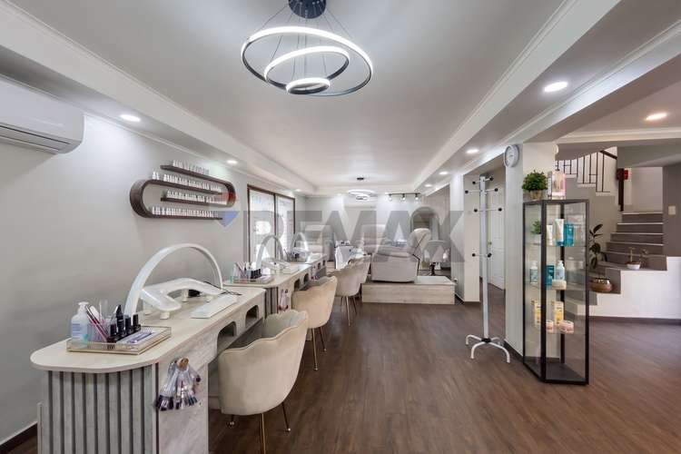 Casa en arriendo con patente comercial vigente