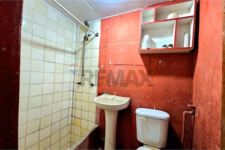 Casa a remodelar en 95 m2  de terreno - Imagen 16