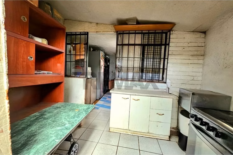 Casa a remodelar en 95 m2  de terreno - Imagen 10