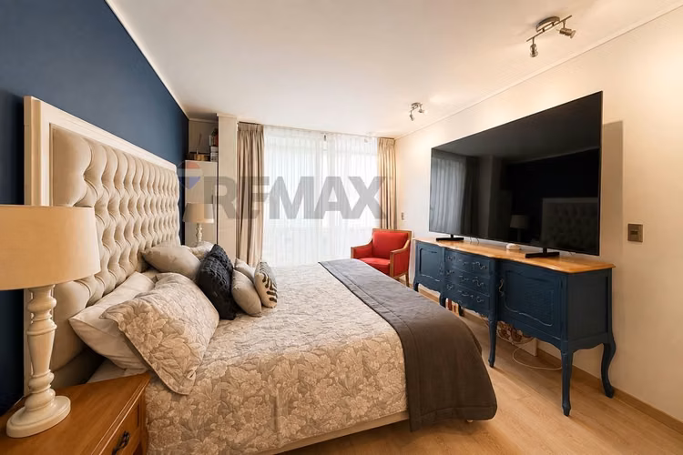 Duplex con piscina y patio propio - Imagen 8