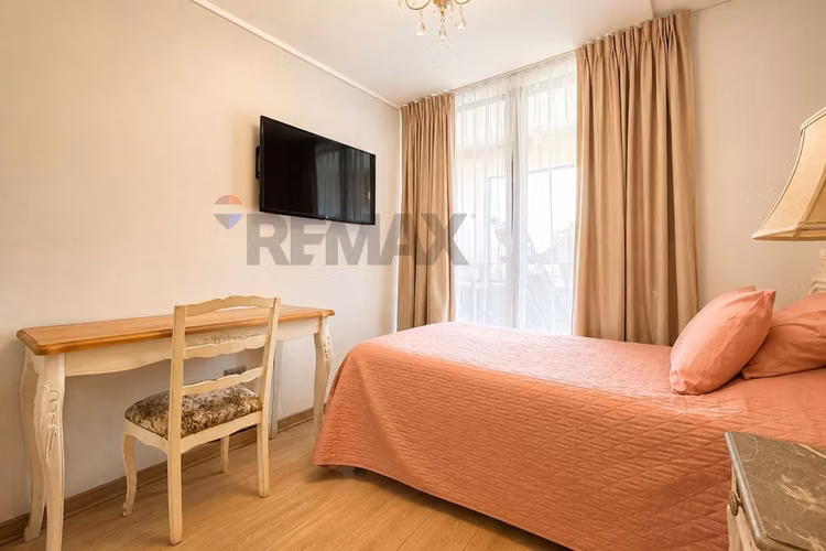 Duplex con piscina y patio propio - Imagen 12