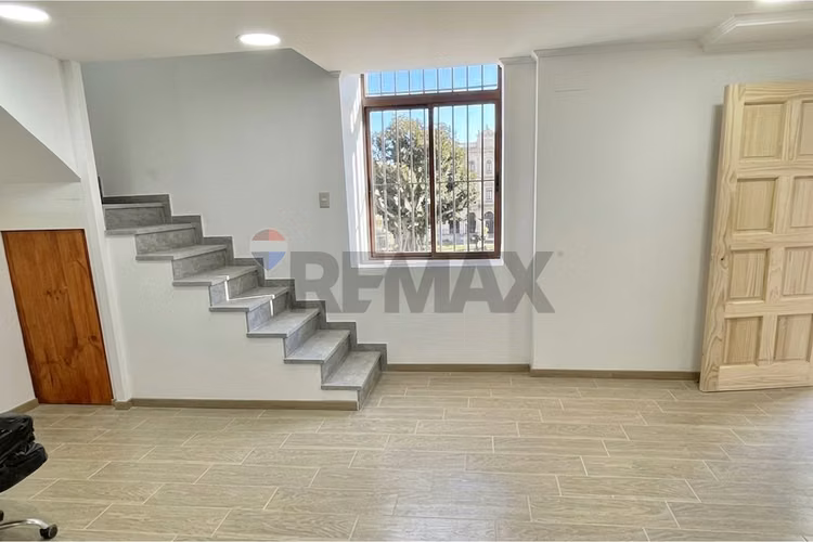 Arriendo casa cercano club hípico