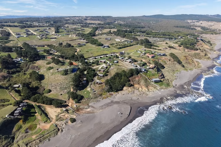 Terreno 5.000 m2 cahuil pichilemu a 200m playa - Imagen 4