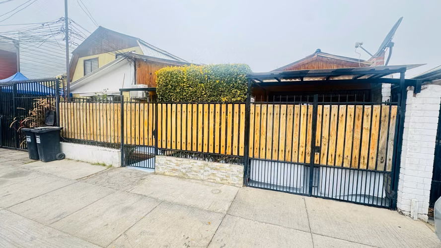 SE VENDE HERMOSA CASA 3D 2B EN QUILICURA
